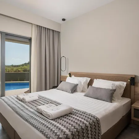 Mare Village Szálloda Jeorjúpoli